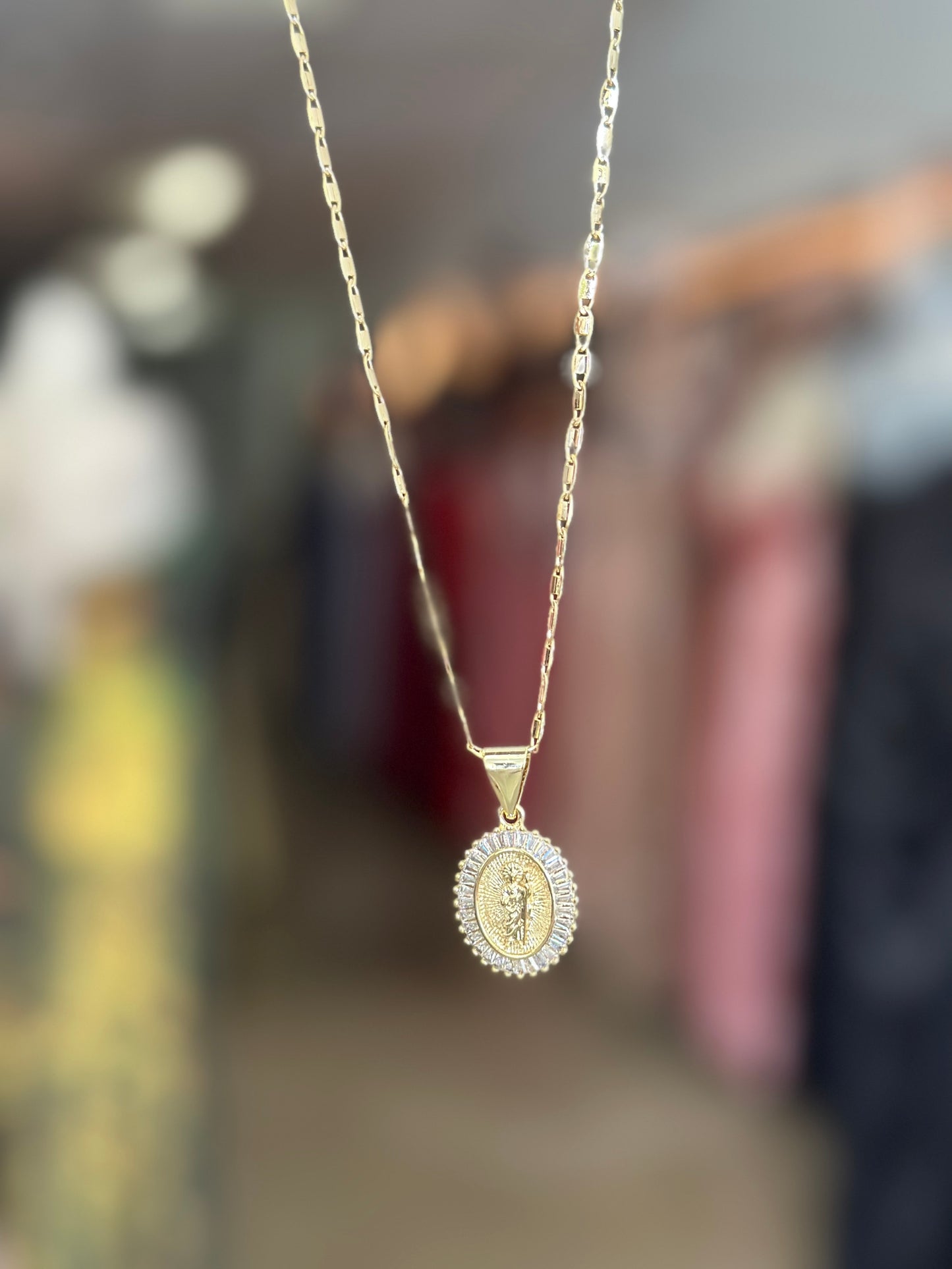 Santo Laminated Gold Necklace